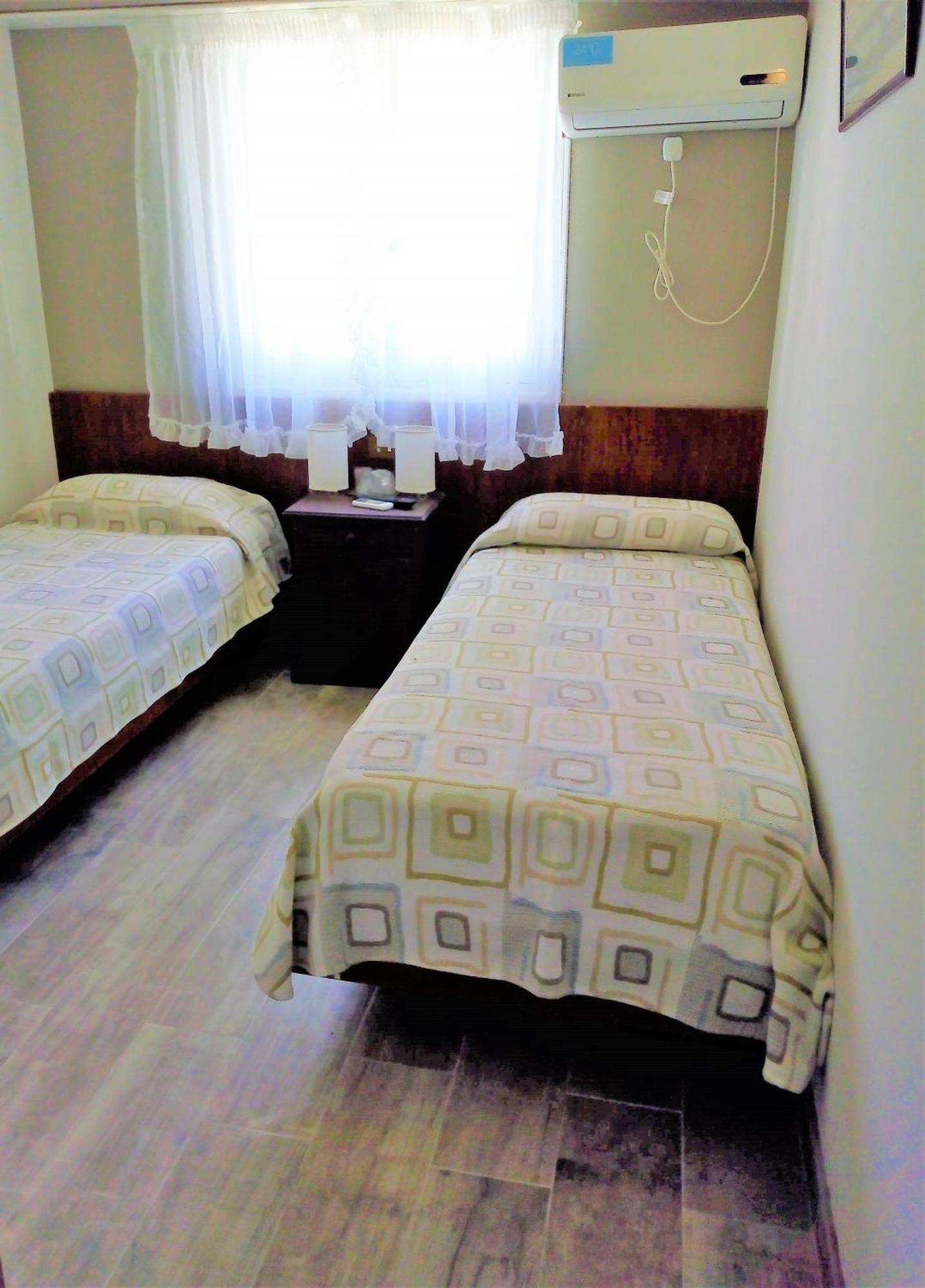 Hotel Tejas Rojas ビージャ・ヘセル 部屋 写真