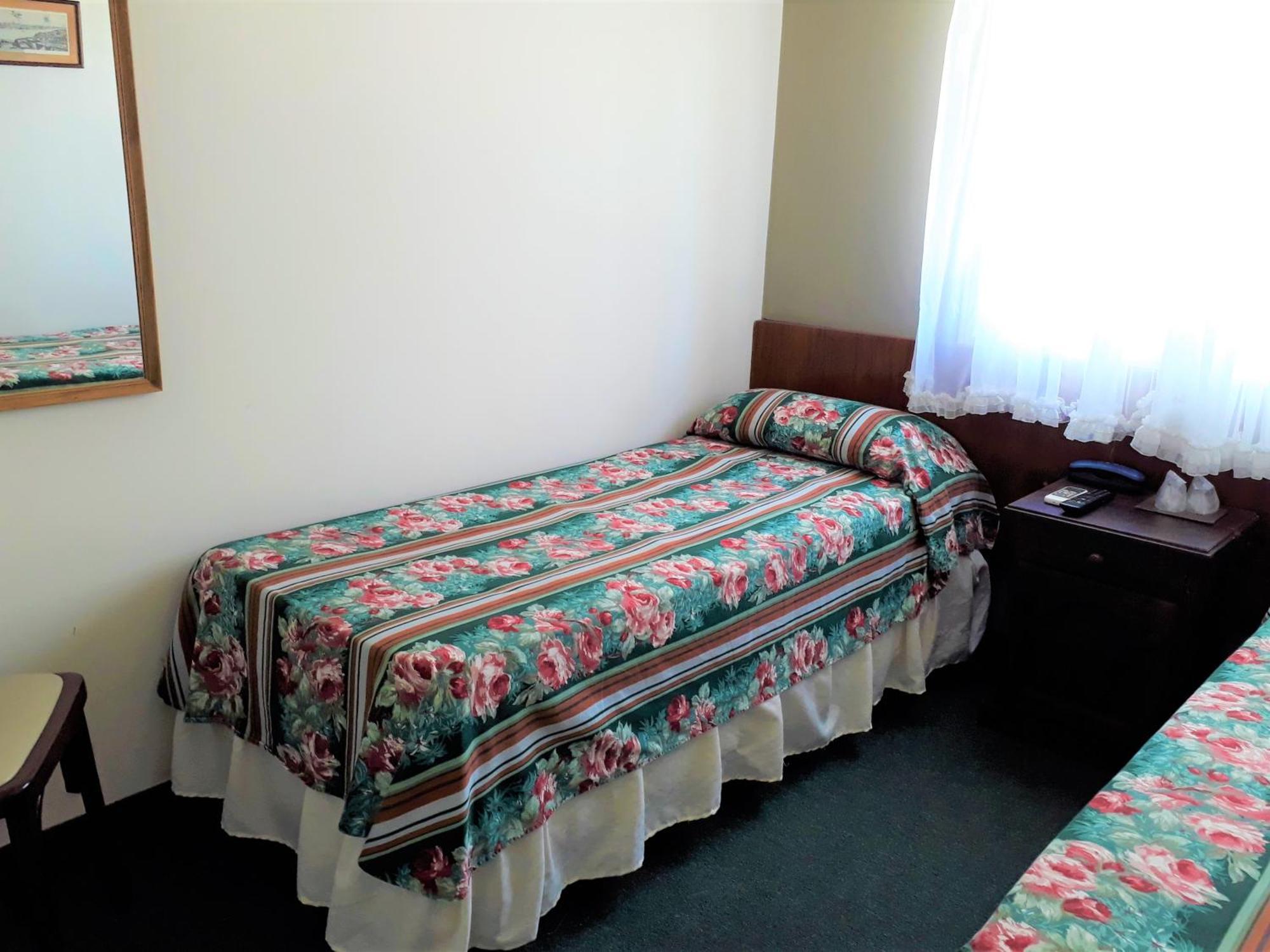 Hotel Tejas Rojas ビージャ・ヘセル 部屋 写真