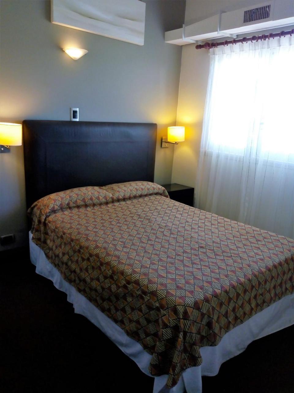 Hotel Tejas Rojas ビージャ・ヘセル エクステリア 写真
